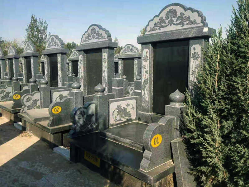 墓碑前放置什么樣的祭品是最不合適的？